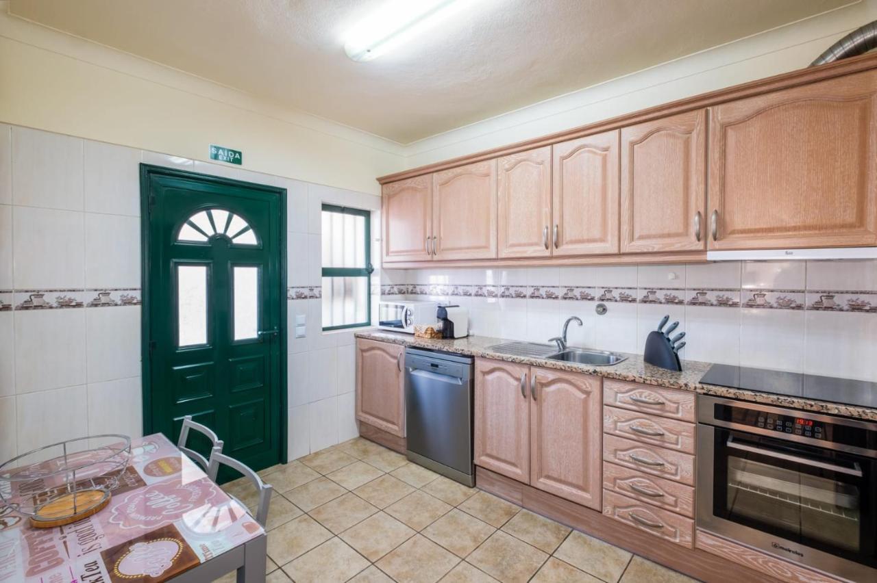 Villa Sequeira - Private Pool - Free Wifi - By Bedzy Albufeira Exterior foto